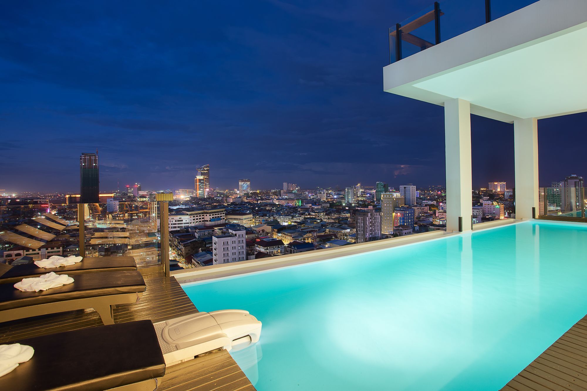 פנום פן Sim Boutique Hotel מראה חיצוני תמונה